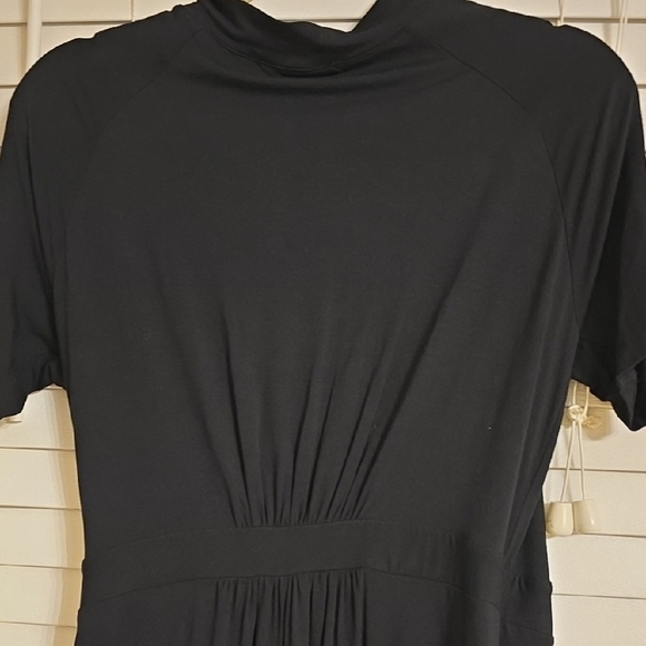 Tart Black V-Neck Sheath Mini Dress - Picture 7 of 12